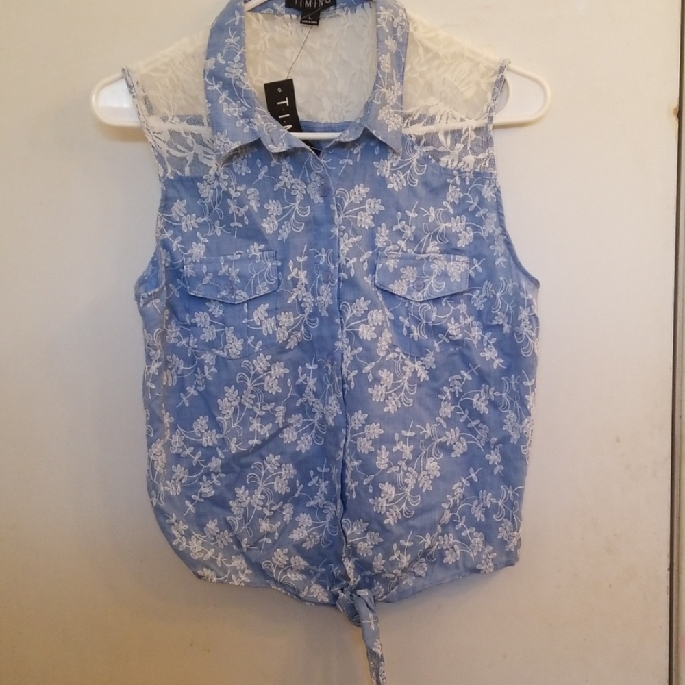 Lacey Floral Top